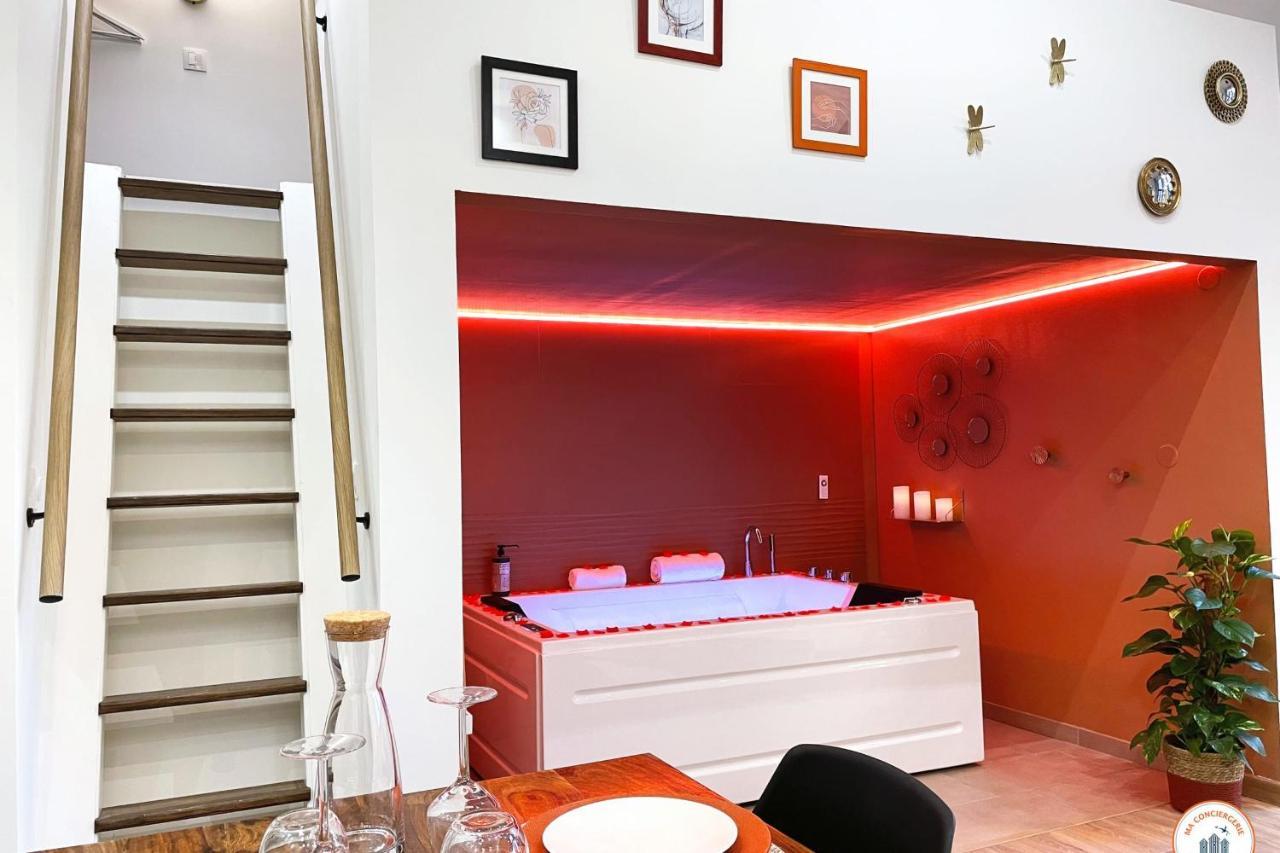 L'Orient-Express - Jacuzzi Spa - Parking - Loft Apartment *